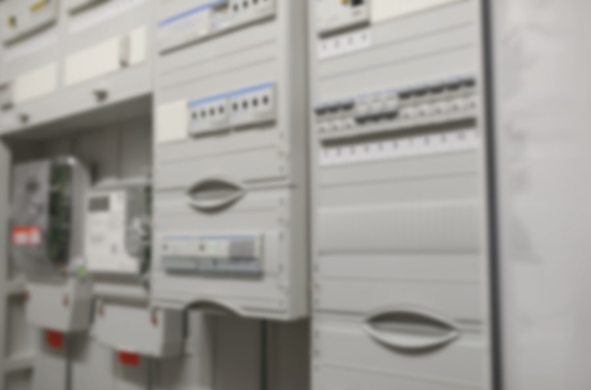 Schalt&shy;schrank&shy;bau bei Elektro-Beck GmbH in Lichtentanne