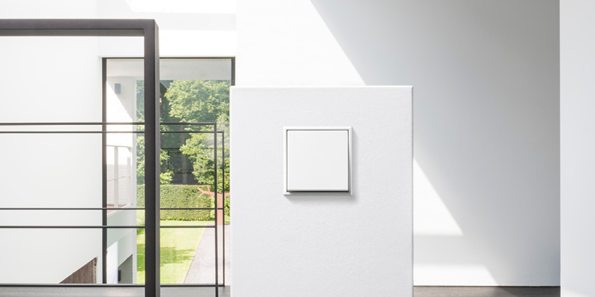 JUNG Schalterprogramme bei Elektro-Beck GmbH in Lichtentanne